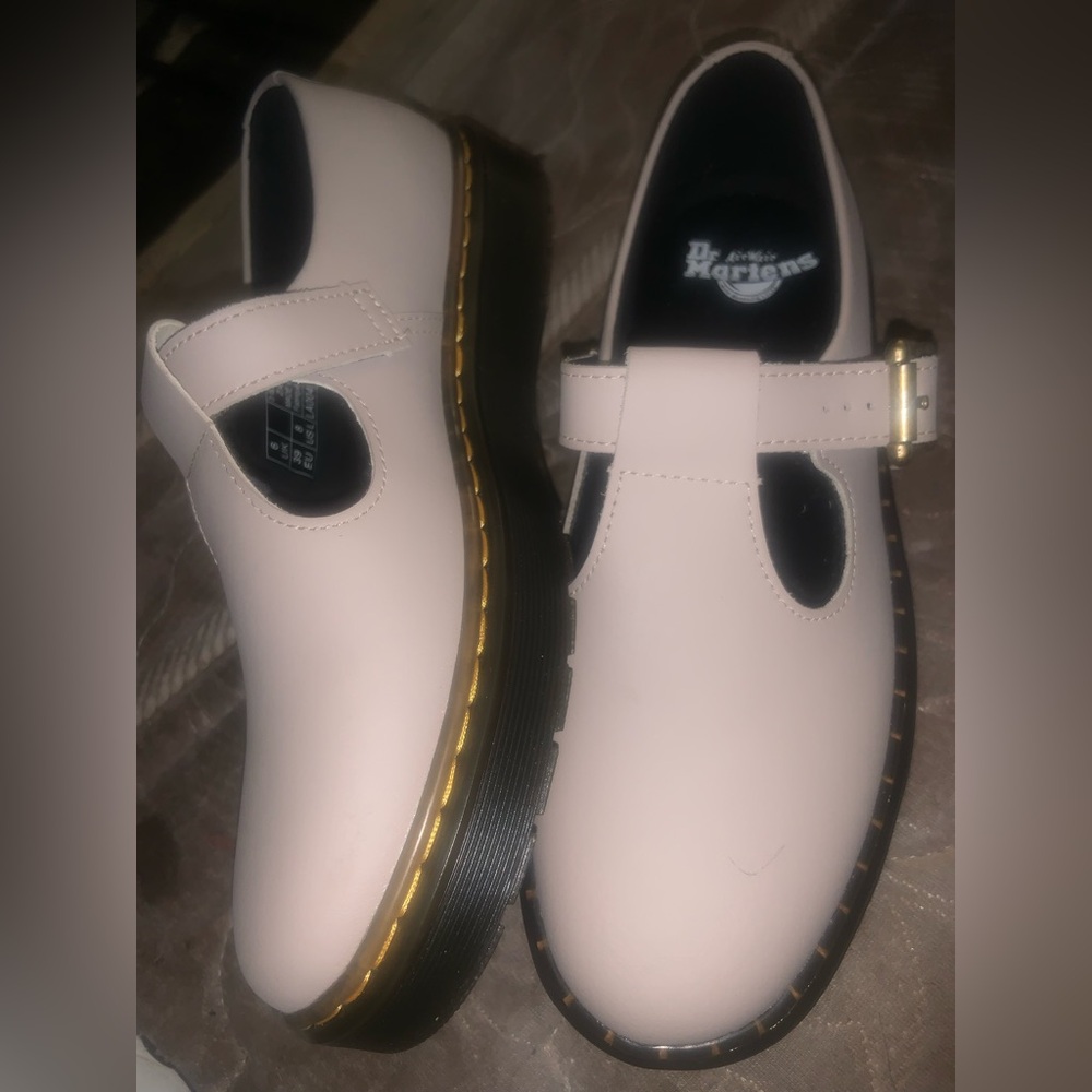 Dr. Martens ZAVALA Mary Jane Pink Buckle Strap Shoes SZ.8  NEW w/o box